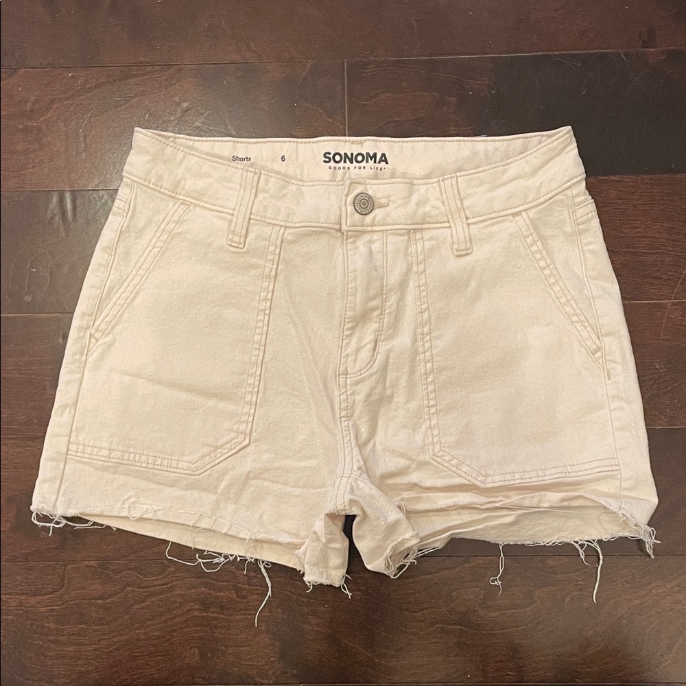 Sonoma Women's Off-White Jean Shorts